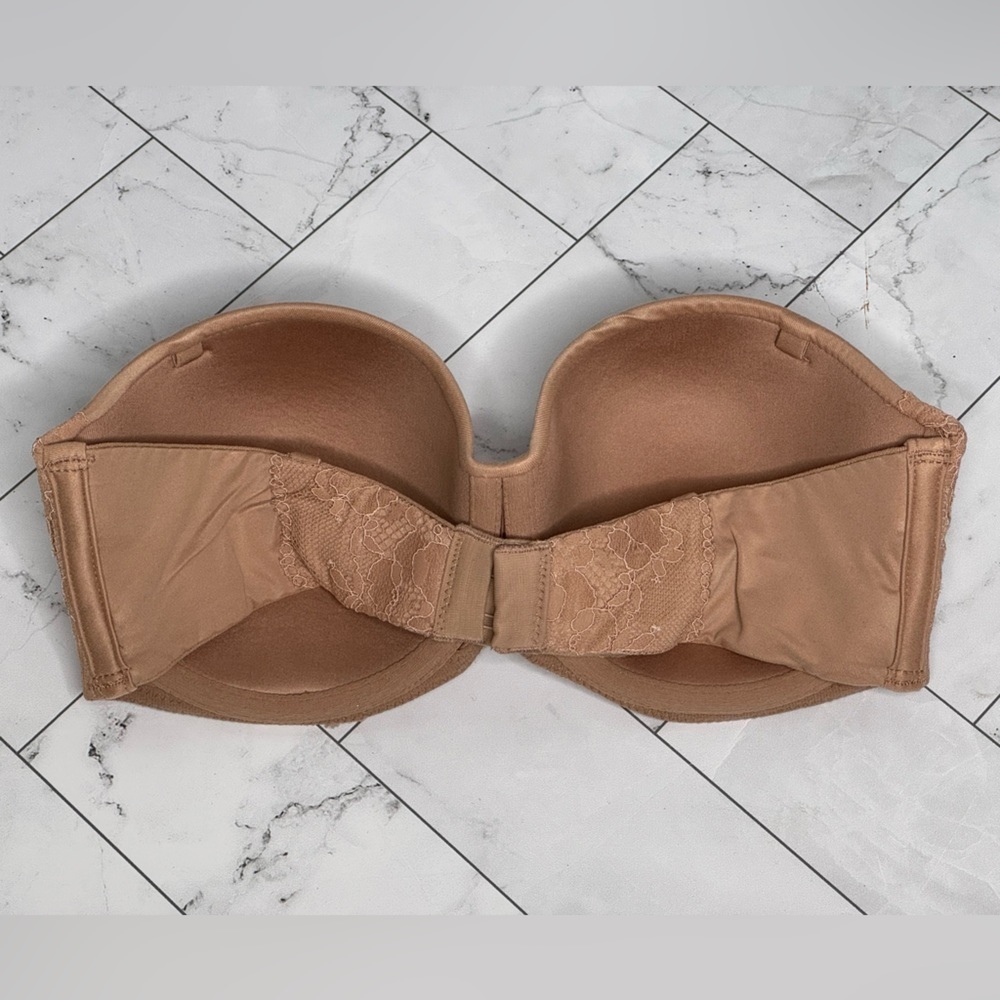 Body by Victoria Lace Embellished Lined Strapless Bra - Size 32D - Picture 2 of 3